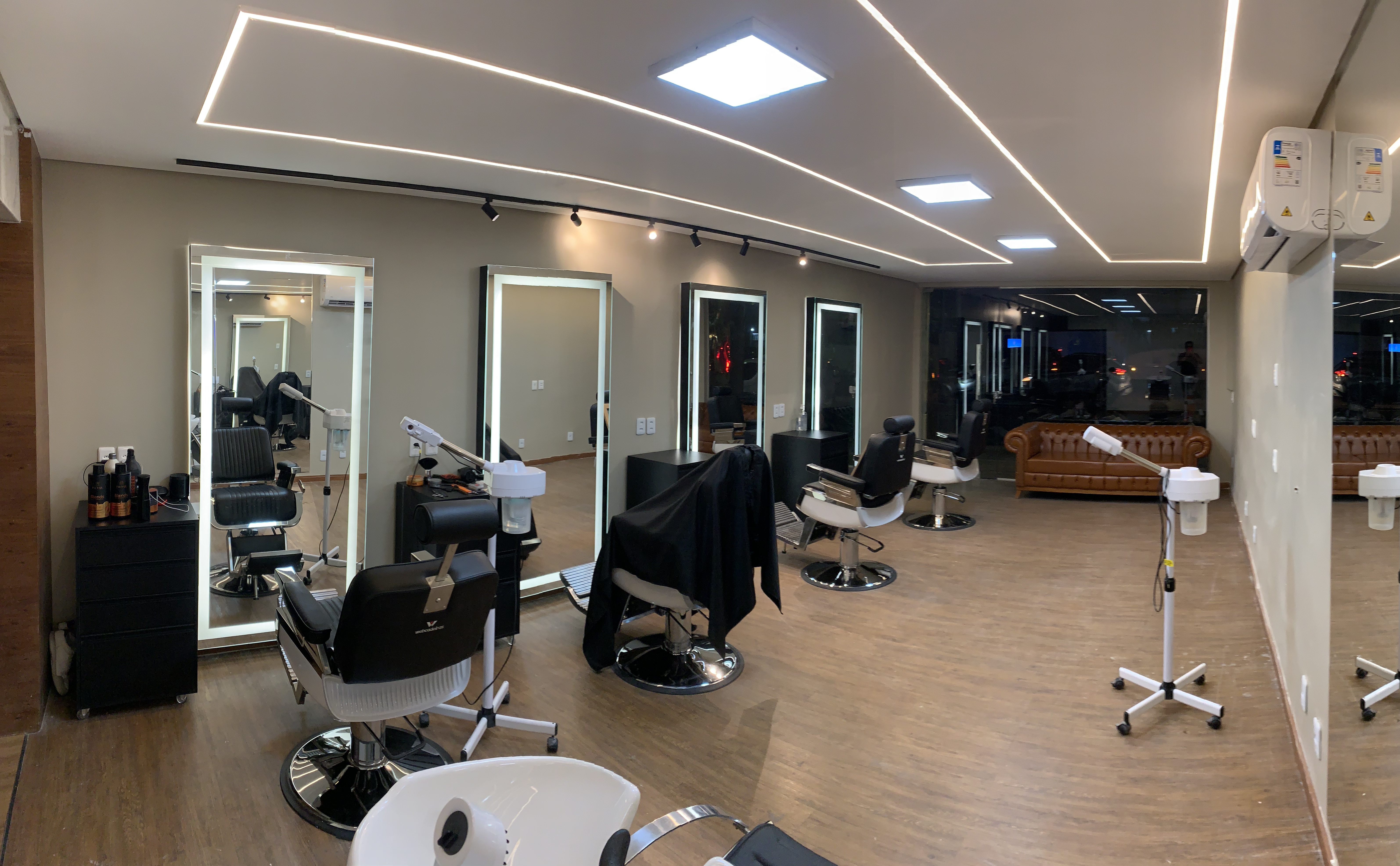 Neo Barber